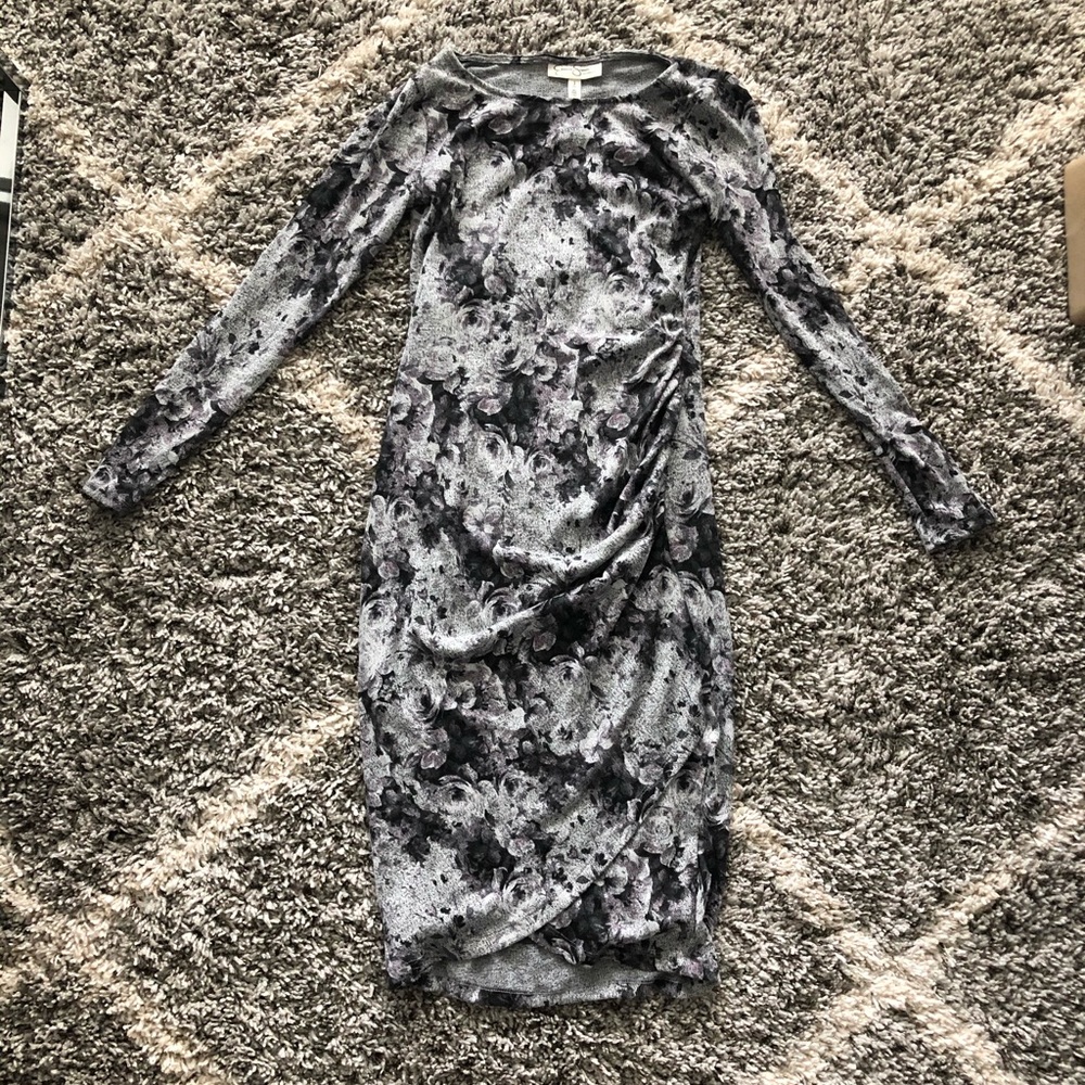 Jessica Simpson Maternity Dress